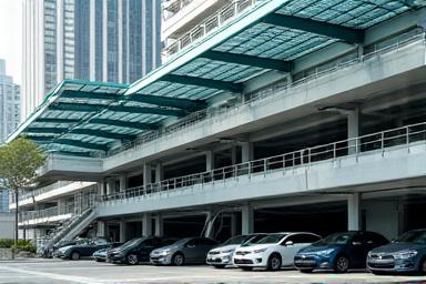 مشروع تجاري في العاصمة